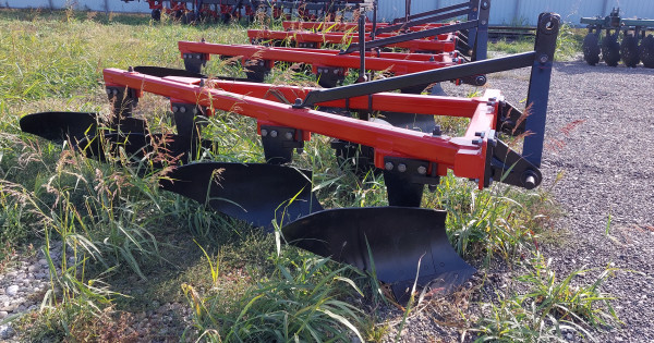 Купить плуг для вспашки земли в Краснодарском крае по низкой цене