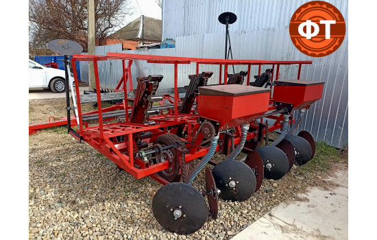 Картофелесажалка КФСК-4Ц от ВОМа
