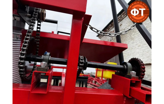 Картофелесажалка КФСК-4БК, барабанная 4-х рядная под капельную ленту