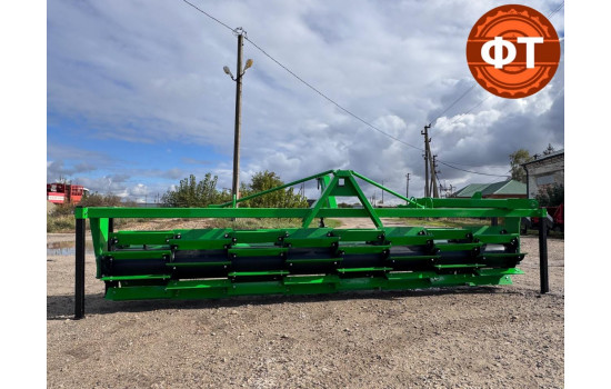 КНП-4 м ( от 80  л.с.) Каток-измельчитель пожнивных остатков навесной